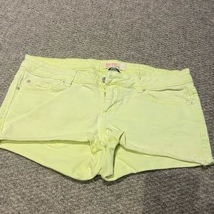COPY - Garage denim neon shorts